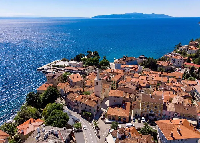 2 Bedroom Beautiful In Appartamento *