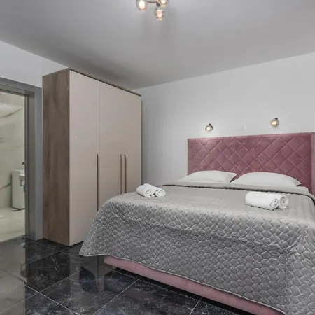 Διαμέρισμα 2 Bedroom In Lovran