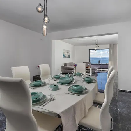 Διαμέρισμα 2 Bedroom In Lovran